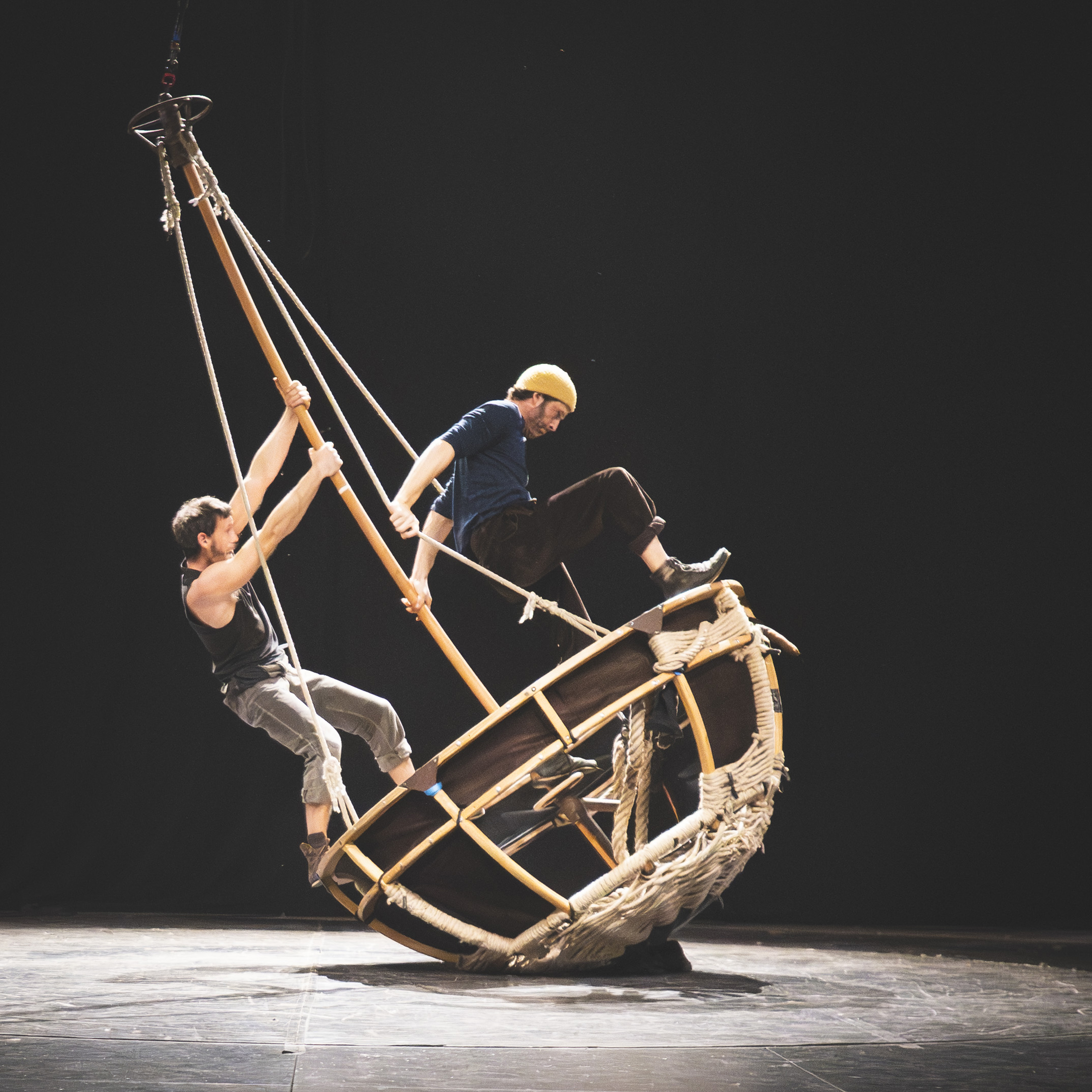 A Contre Vent – Cirque